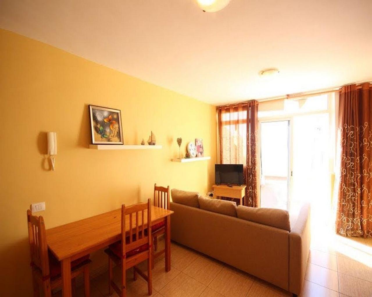 Apartamentos Isla Tenerife Sur (Adults Only) Тенерифе Номер фото